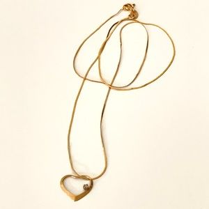 Vintage 14kt Italy yellow gold dainty chain necklace heart pendant